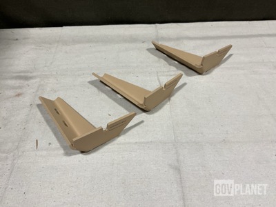 (226) BAE Systems 6452652-200M1 Mounting Brackets