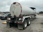 Picture, Right Rear Corner