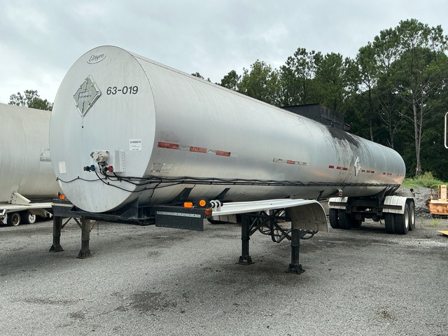 1994 Entyre T4462 T/A 6750 L Asphalt Tank Trailer