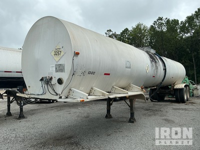 1982 Trailmobile T/A 7500 gal Asphalt Tank Trailer