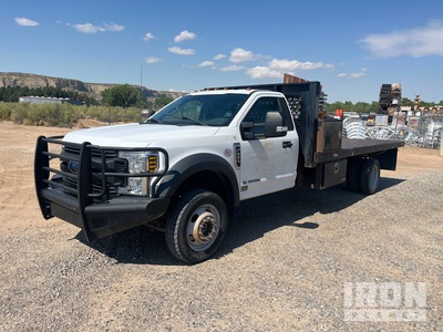 2019 Ford F-550 XL 4x4 Flatbed Truck