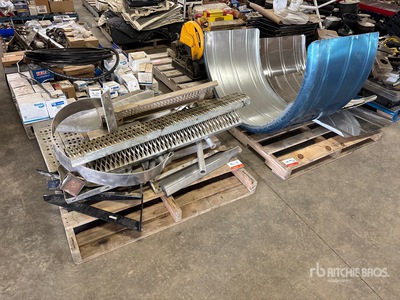 Quantity of Aluminum Truck Fenders