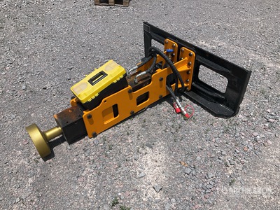 2026 GIYI D680 Martillo Piloteador para Minicargador (Sin Usar) / Skid Steer Post Driver (Unused)