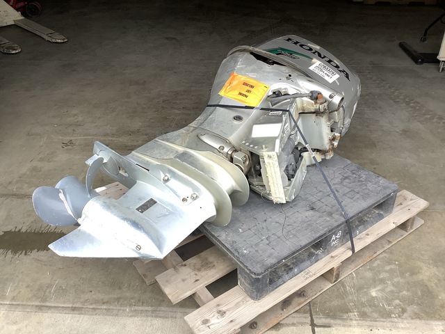 Honda 90 VTEC Outboard Motor Honda 90 VTEC Outboard Motor