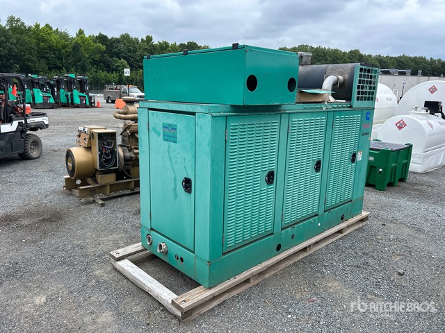 Cummins GGKB 125 kW Skid-Mounted Generator Set