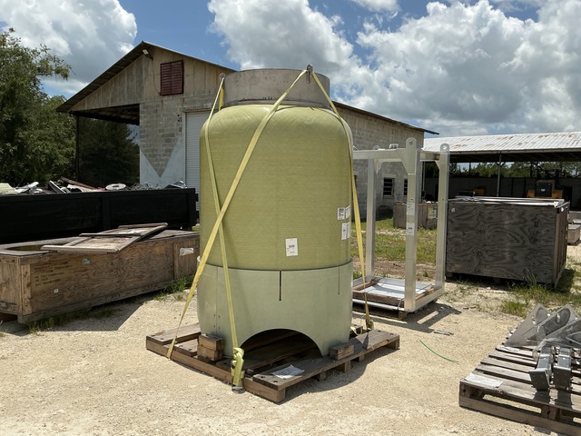 Composites Aquitaine 62864897 AA Water Tank Composites Aquitaine 62864897 AA Water Tank