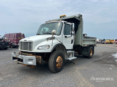 2016 Freightliner M2106 4x4 Autocarro ribaltabile