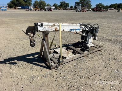 Auto Crane