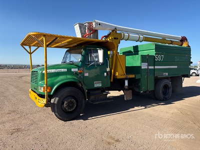 Aerial Lift 50 ft on 1998 International 4700 4x2 Forestry Chipper Body Bucket Truck