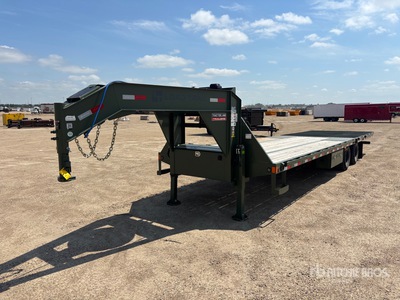 2025 Load Trail 32 ft T/A Gooseneck Hydraulic Tail Trailer (Unused)