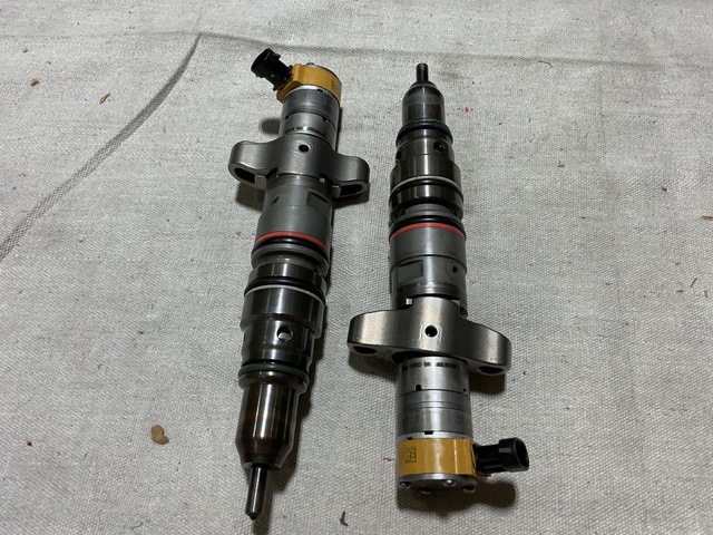 (2) Cat 387-9428 Injector Assemblies