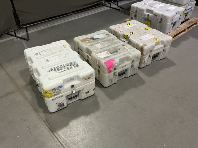 (8) Storage Cases
