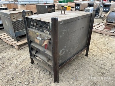 Lincoln Idealarc DC-600 Electric Welder