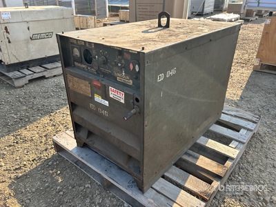 Lincoln Idealarc DC-600 Multi-Process Electric Welder
