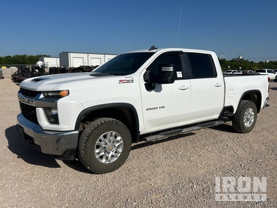 2021 Chevrolet Silverado 2500 Z71 4x4 Crew Cab Pickup
