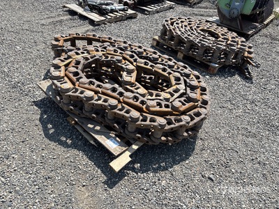 Quantity of (2) Pallets of Tracks - Fits Hitachi ZX490