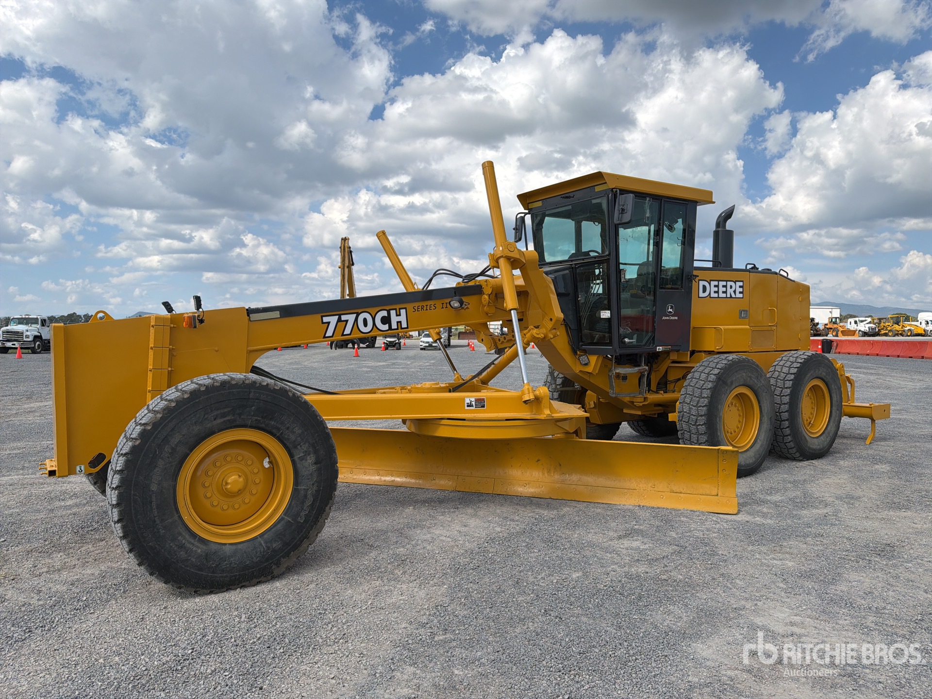 2004 John Deere 770CH Motoconformadora / Motor Grader