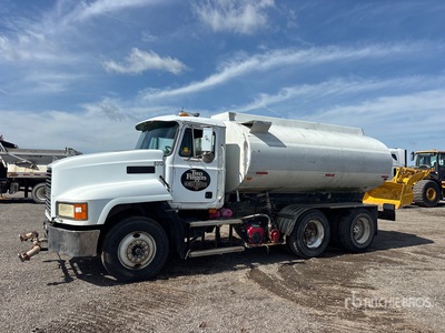 1999 Mack CH613 6x4 Ciężarówka na wodę