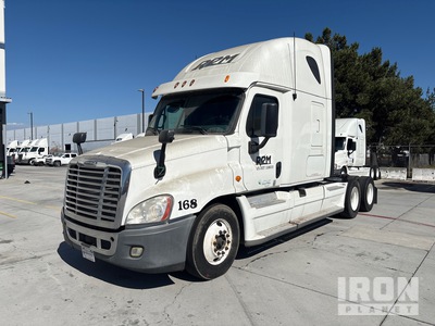 2013 Freightliner Cascadia 125 T/A Sleeper Truck Tractor