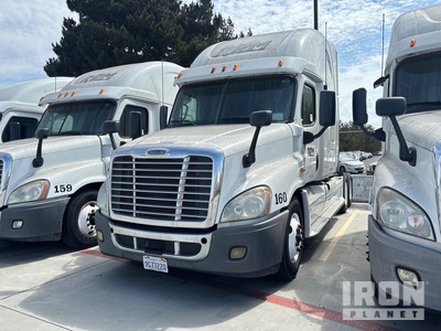 2013 Freightliner Cascadia 125 6x4 T/A Sleeper Truck Tractor