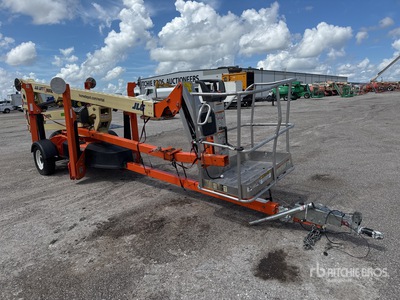 JLG T-350 Towable Lift