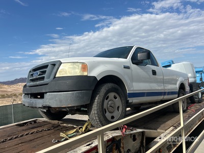 2005 Ford F-150 4x2 Pickup (Inoperable)