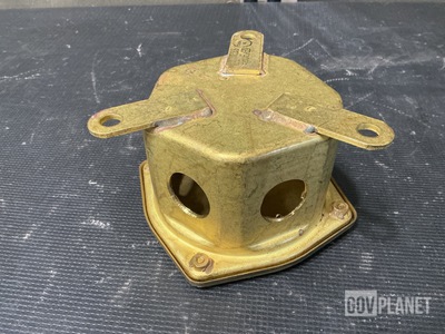 (39) Comsaco M24558/18-002 Terminal Boxes