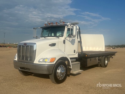 2010 Peterbilt 330 4x2 Rollback Truck