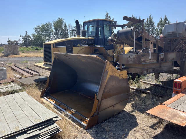 114 in Cat 980H Wheel Loader Bucket - Fits Cat 980H 114 in Cat 980H Wheel Loader Bucket - Fits Cat 980H