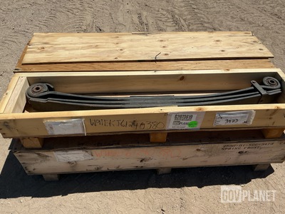(4) Navistar 3823244C91 Front Springs