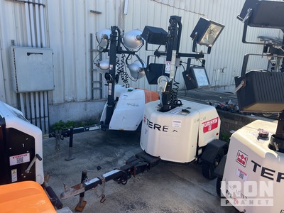 2015 Terex RL4 6 kW Torre de iluminación