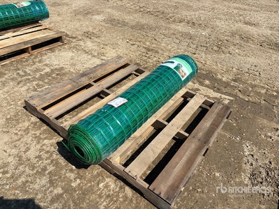 98 ft x 4 ft Vinyl Coated Lawn Vallas