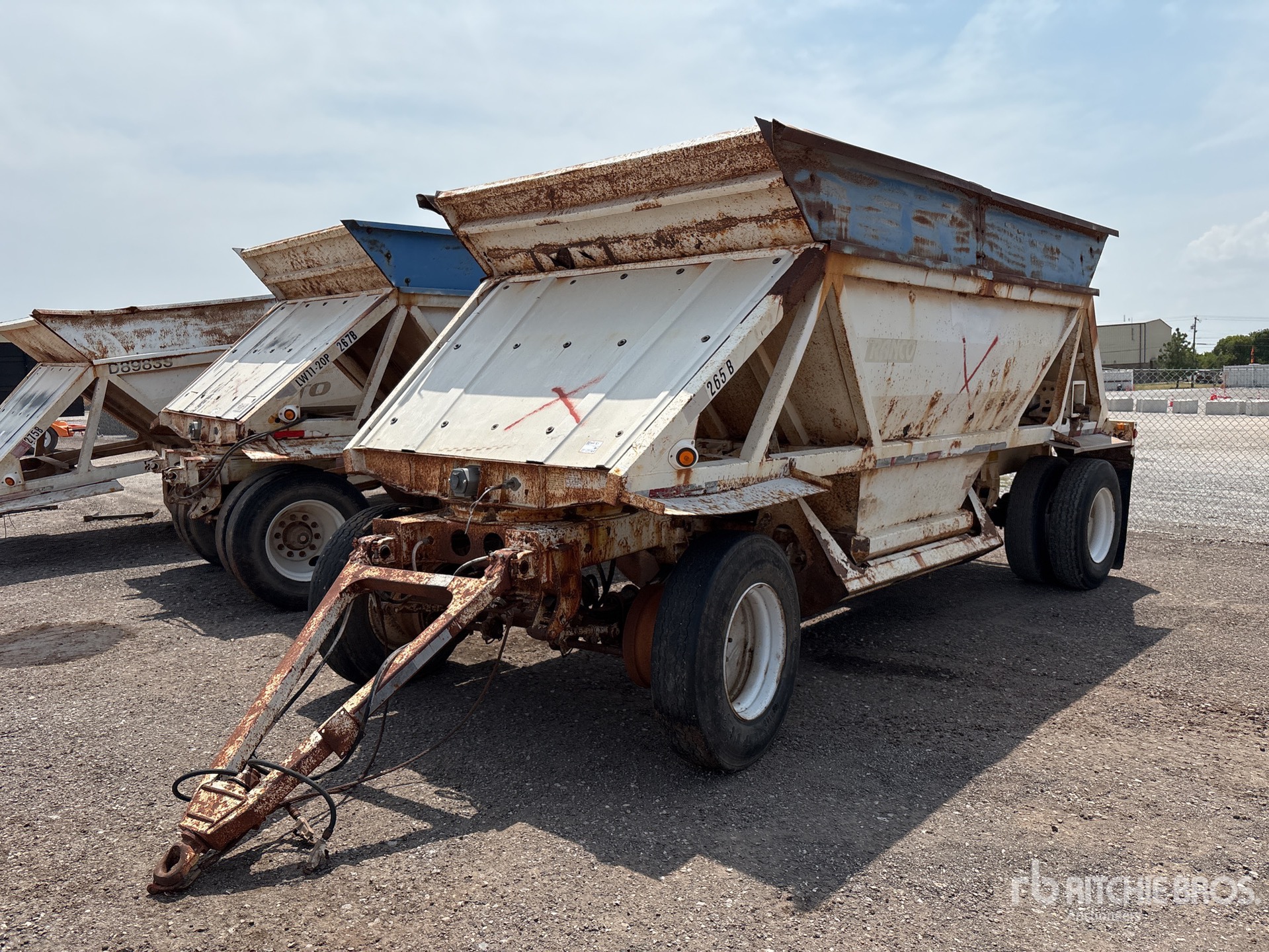2006 Ranco 19 ft S/A B-Train Pup Belly Dump Trailer