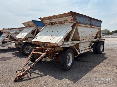 2006 Ranco 19 ft S/A B-Train Pup Remorque à benne
