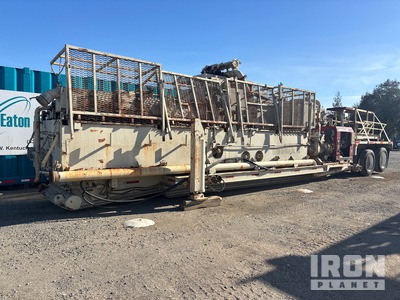 2010 45 ft T/A Dual Bed Shaker
