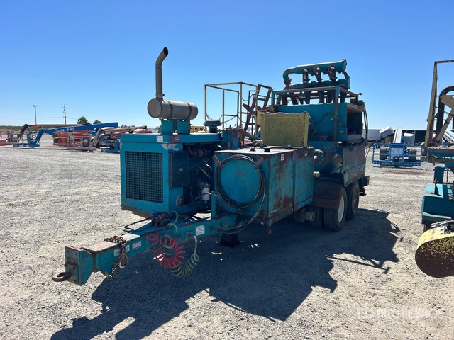 2008 Volvo T/A Trailer-Mounted Shale Shaker
