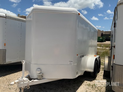 2008 Cm 14 ft T/A Enclosed Trailer