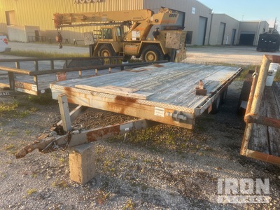 2007 CM 16 ft T/A Flatbed Trailer