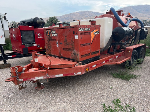 2017 Ditch Witch FX30 800 gal T/A Vacuum Tanker Trailer