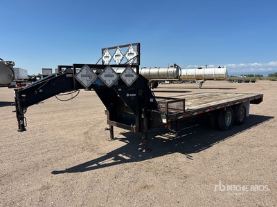 2012 Top Hat 20 ft T/A Gooseneck Remorque pour équipement