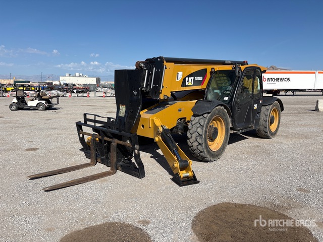 2020 Cat TL1055D Telehandler