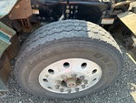 Underbody with Right Steer Tire