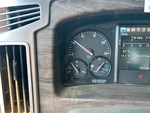 Cab with Oil Pressure