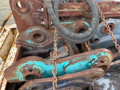 Excavator Coupler