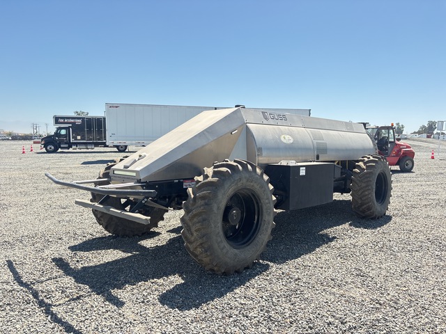 GUSS 600 gal 22 ft x 8 ft 4x4 Hydraulic Autonomous Driverless Orchard Sprayer GUSS 600 gal 22 ft x 8 ft 4x4 Hydraulic Autonomous Driverless Orchard Sprayer