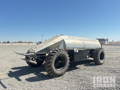 GUSS 600 gal 22 ft x 8 ft 4x4 Hydraulic Autonomous Driverless Orchard Sprayer Divers