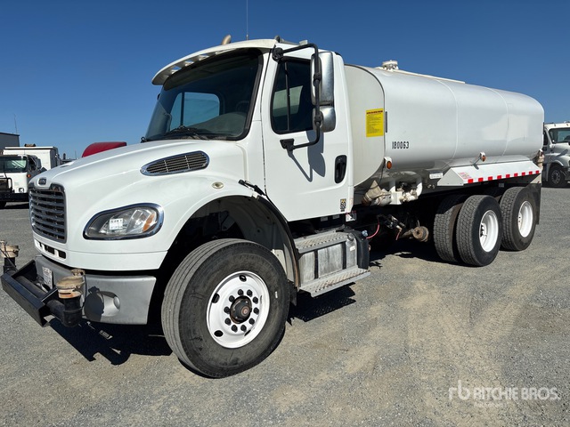 2019 Freightliner M2 106 4000 gal 6x4 Water Truck
