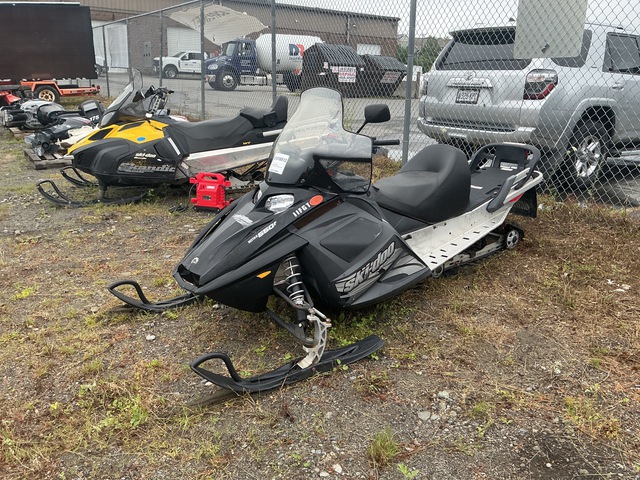 2006 Ski Doo Expedition 550F Snowmobile