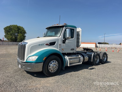 2015 Peterbilt 579 6x4 T/A Sleeper Truck Tractor