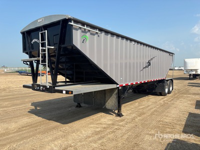 2015 Emerald 36 ft T/A Belly Grain Trailer